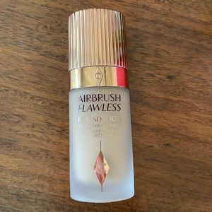 Charlotte Tilbury Airbrush Flawless Foundation
